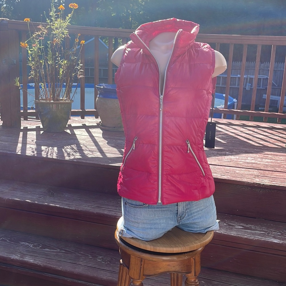COATOLOGY Cherry Colored NWT Puffer Vest Size Small - Spring